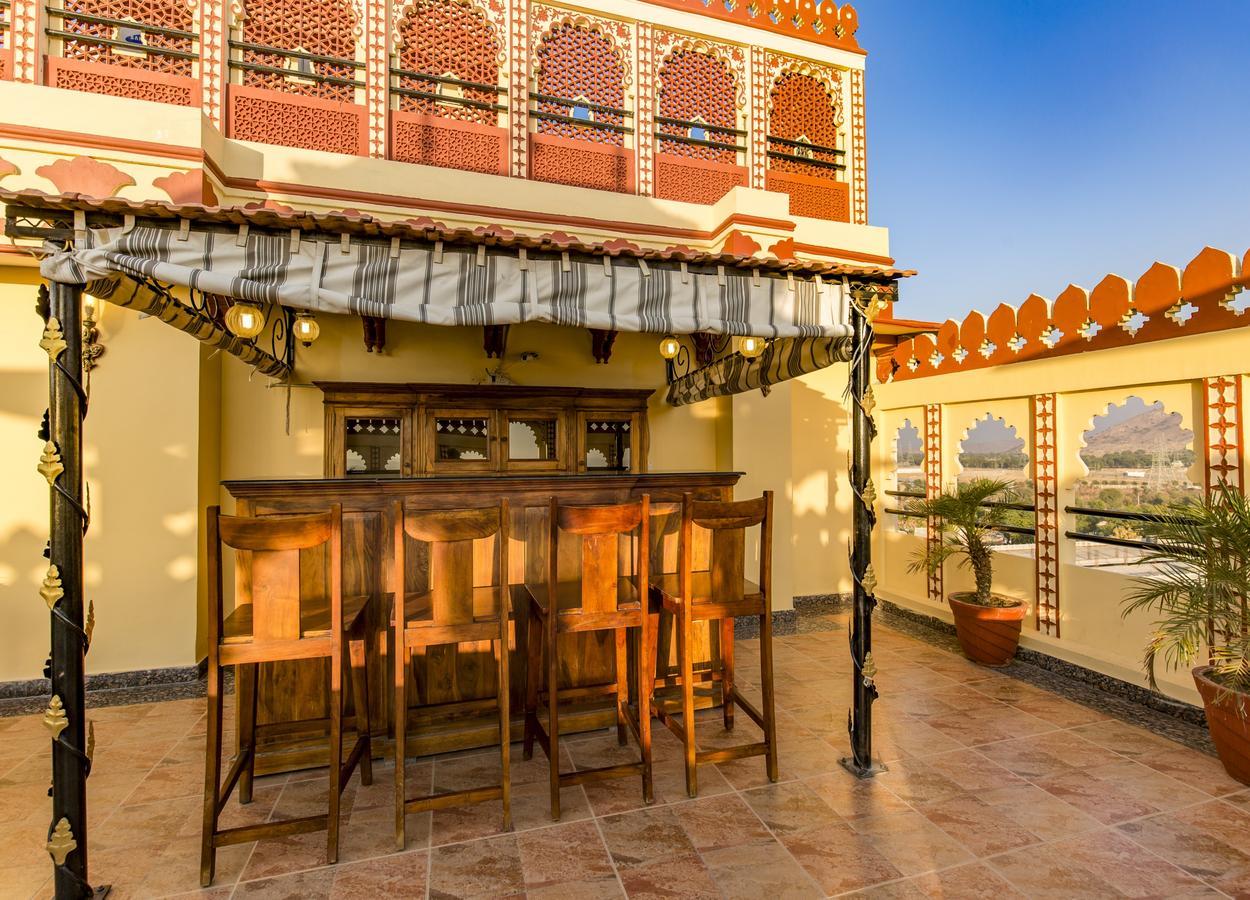 Umaid Haveli-A Heritage Style Hotel & Resort Jaipur Exterior photo