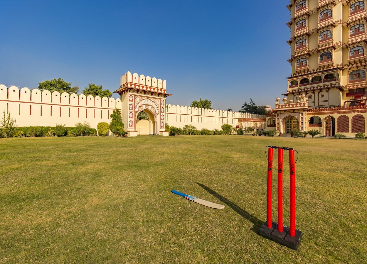 Umaid Haveli-A Heritage Style Hotel & Resort Jaipur Exterior photo